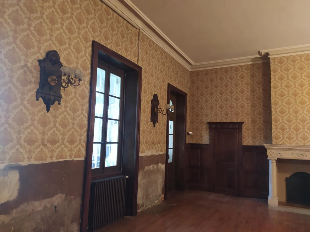 Avant/Après d'une rénovation de peintures et parquets à Albi